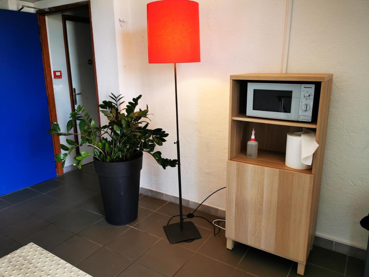 Hotel Le Ponson Aubenas Eksteriør bilde