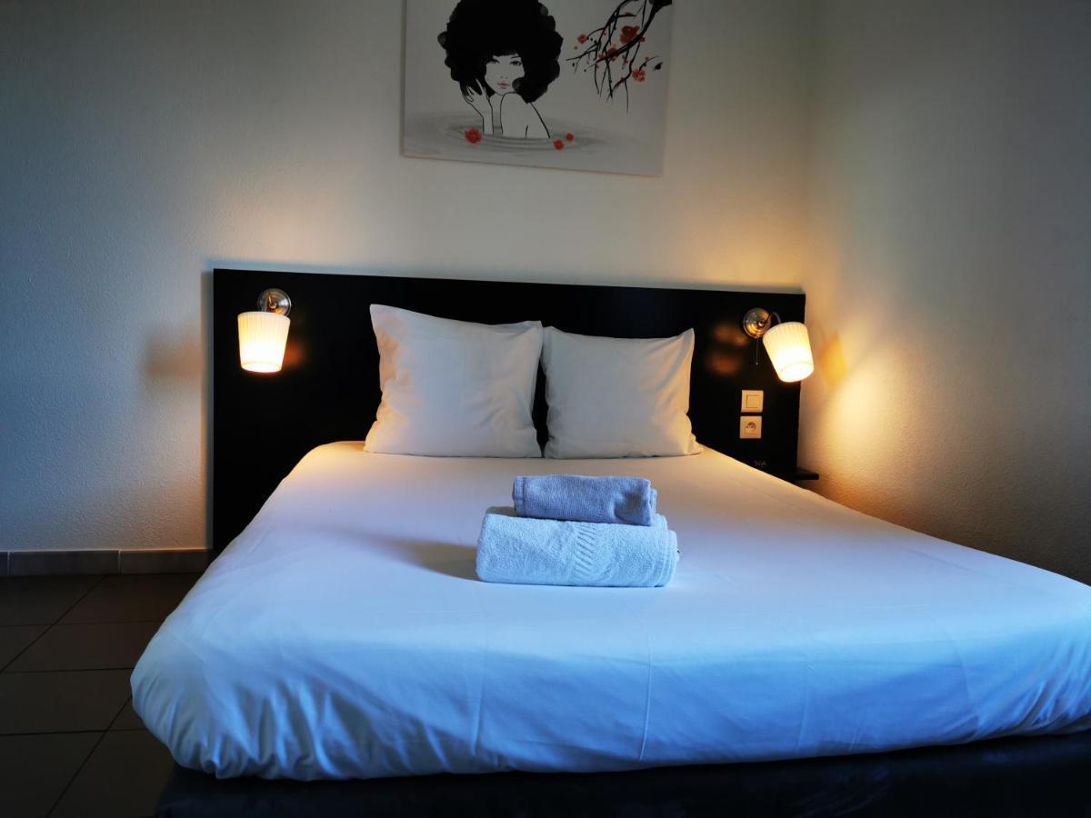 Hotel Le Ponson Aubenas Eksteriør bilde
