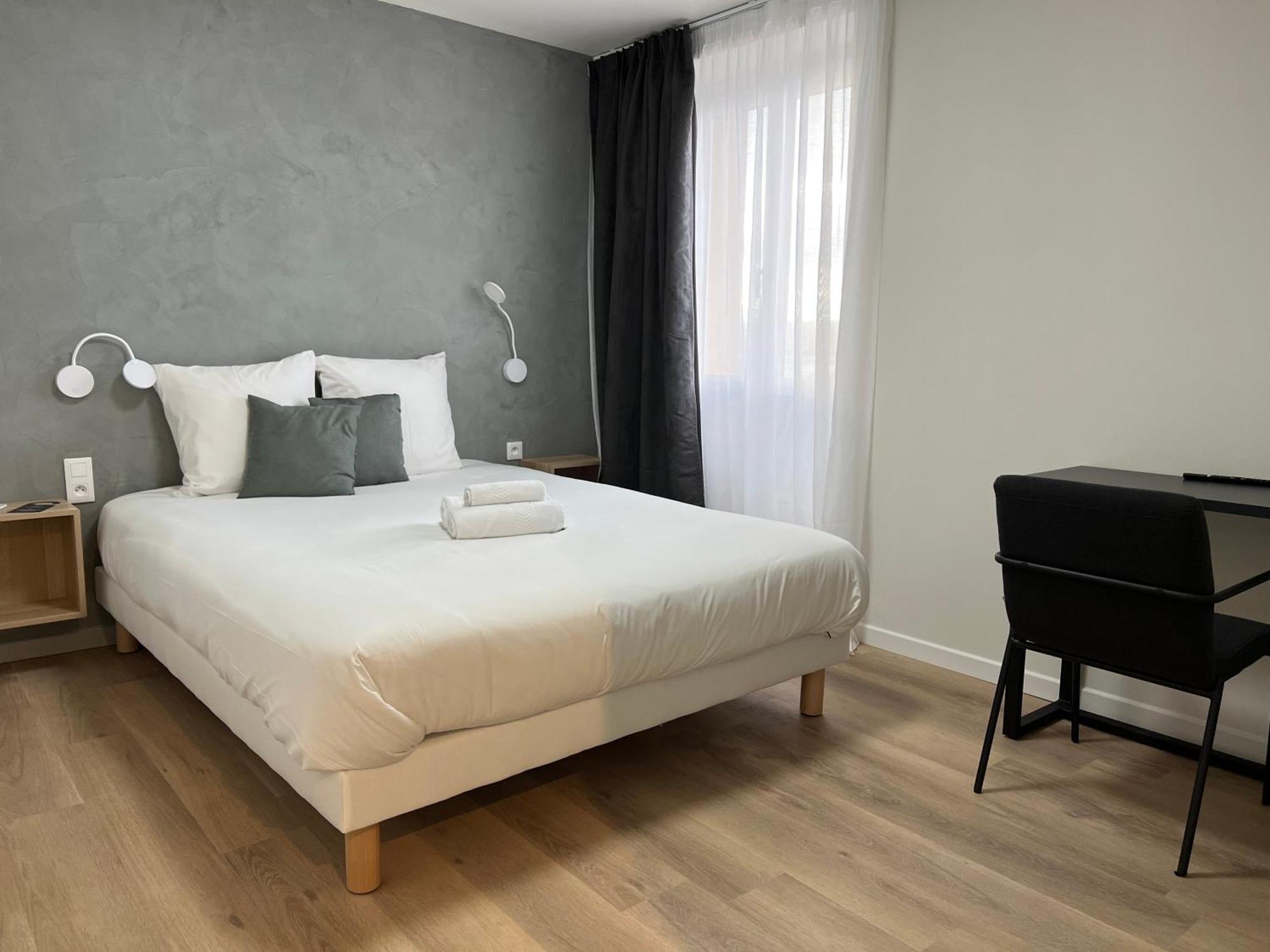 Hotel Le Ponson Aubenas Eksteriør bilde