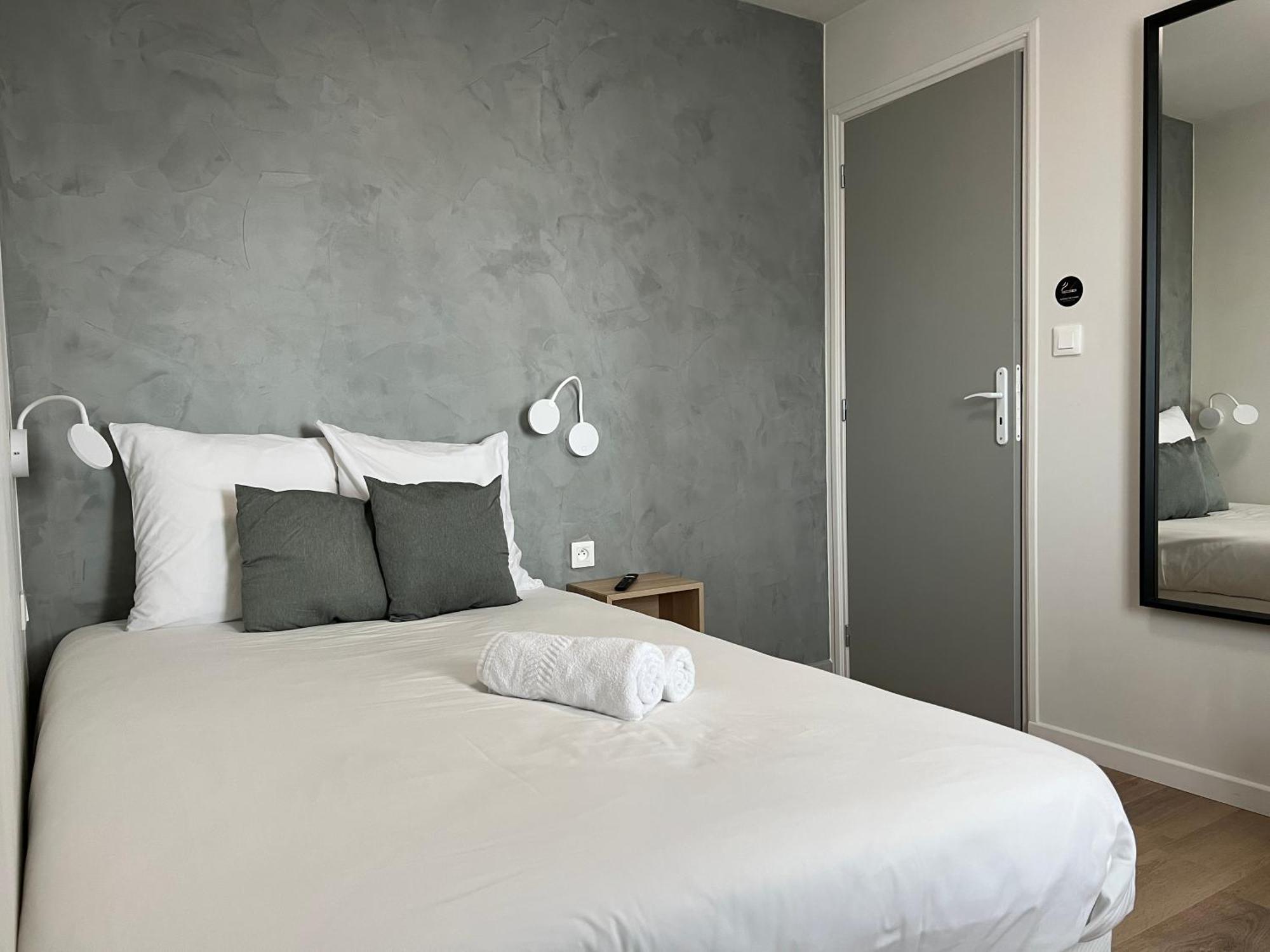 Hotel Le Ponson Aubenas Eksteriør bilde