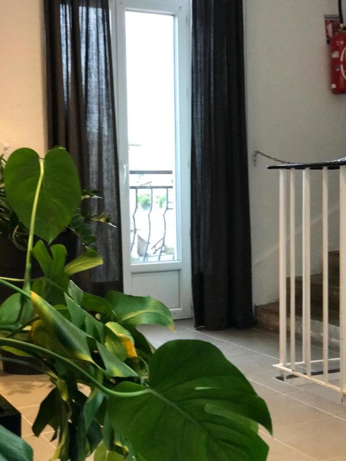 Hotel Le Ponson Aubenas Eksteriør bilde